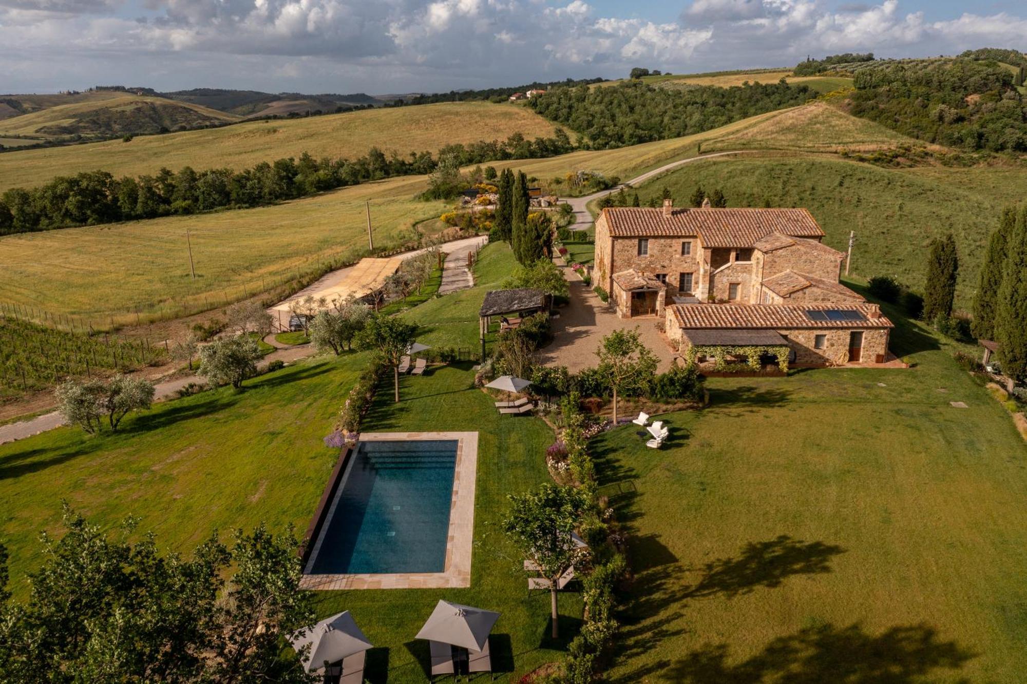 Villa Sce Quiríc San Quirico dʼOrcia Exterior foto