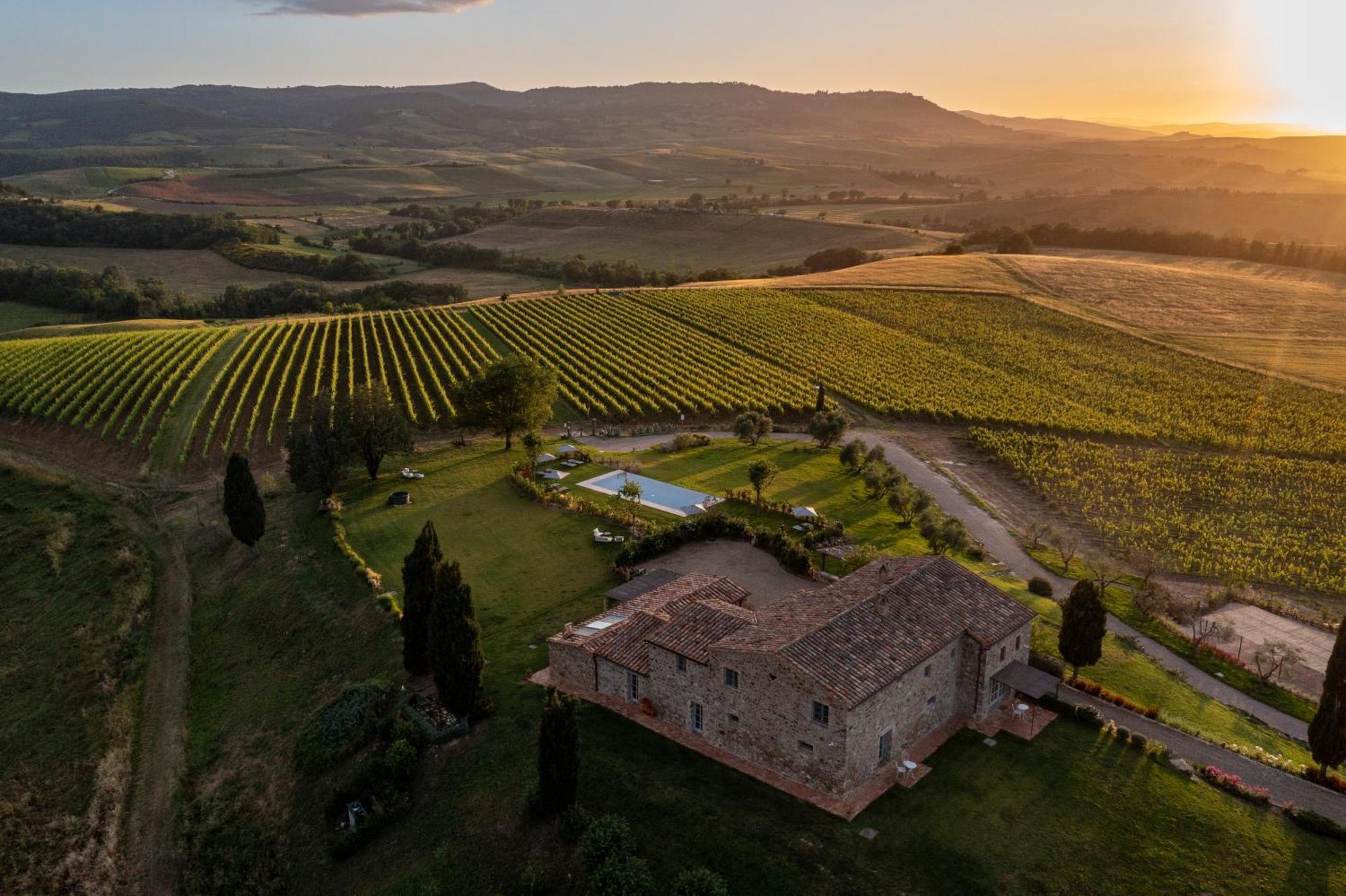 Villa Sce Quiríc San Quirico dʼOrcia Exterior foto